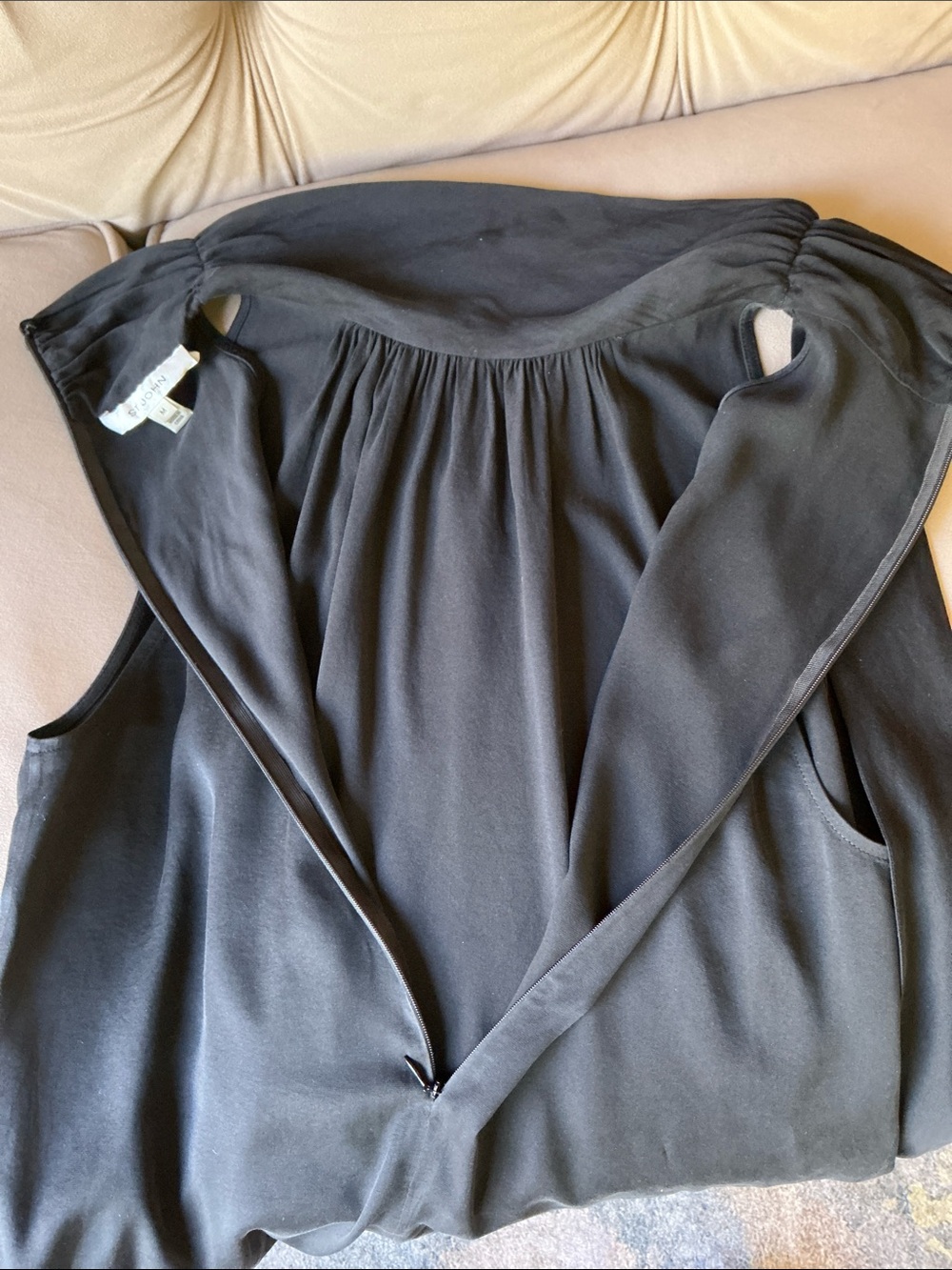 St. John Silk Sleeveless High-Neck Camisole with Neck Tie - Picture 5 of 7